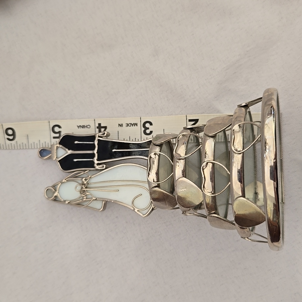 Vintage Stained Glass Bride and Groom 6 inch cake topper - Picture 5 of 8